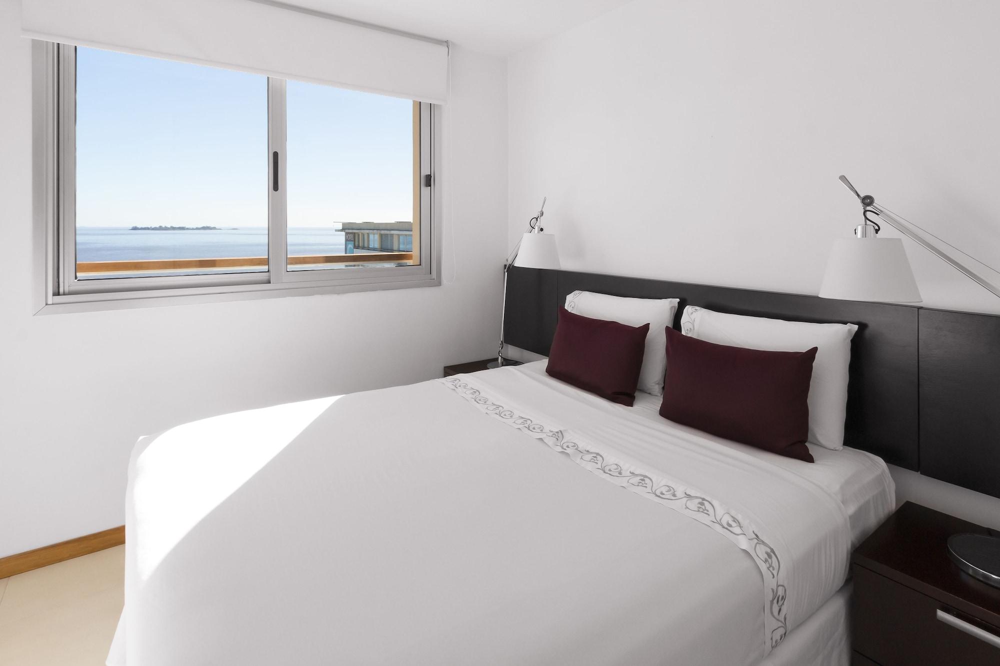 Real Colonia Hotel & Suites Colonia del Sacramento Exteriör bild