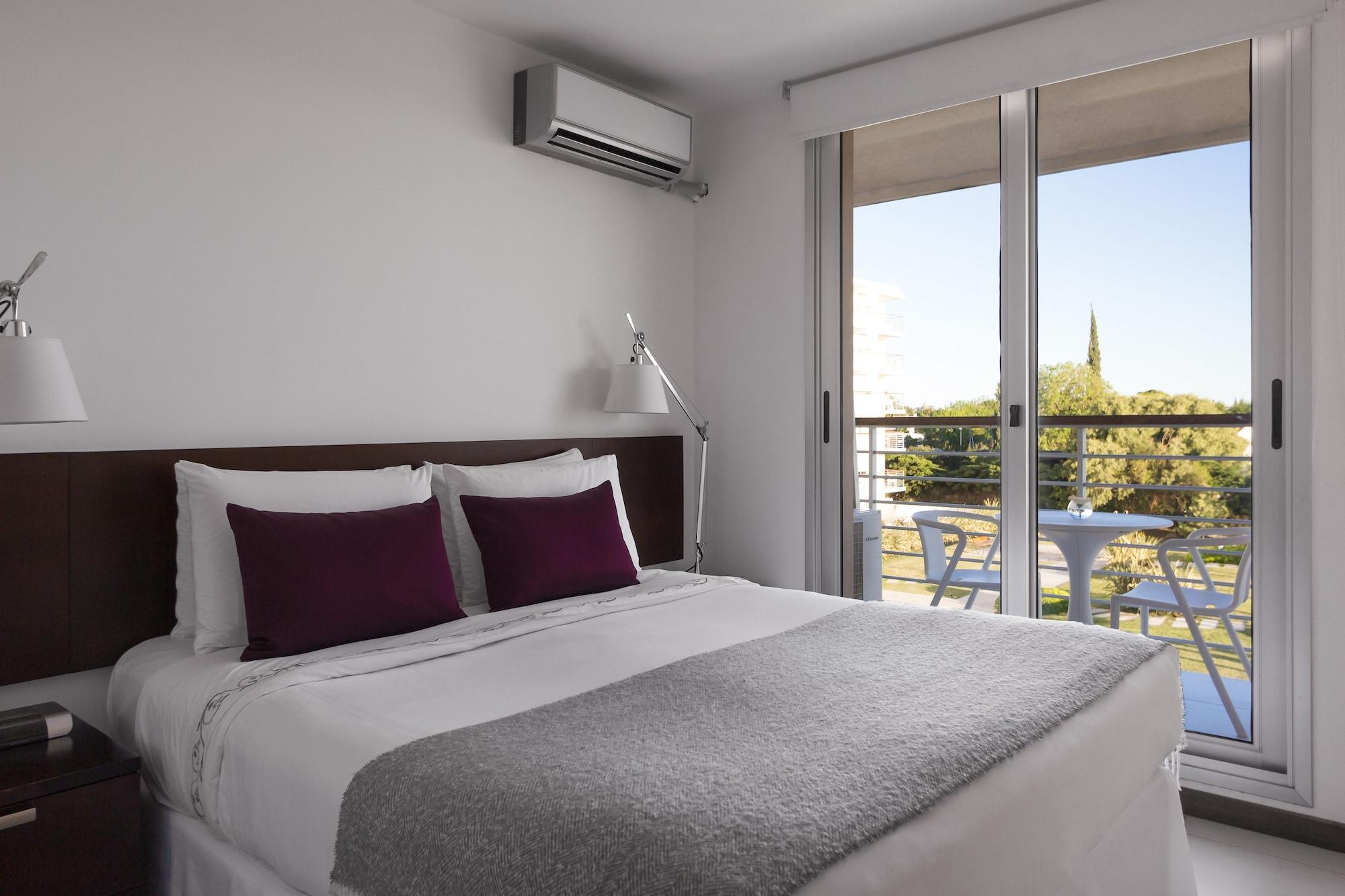 Real Colonia Hotel & Suites Colonia del Sacramento Exteriör bild