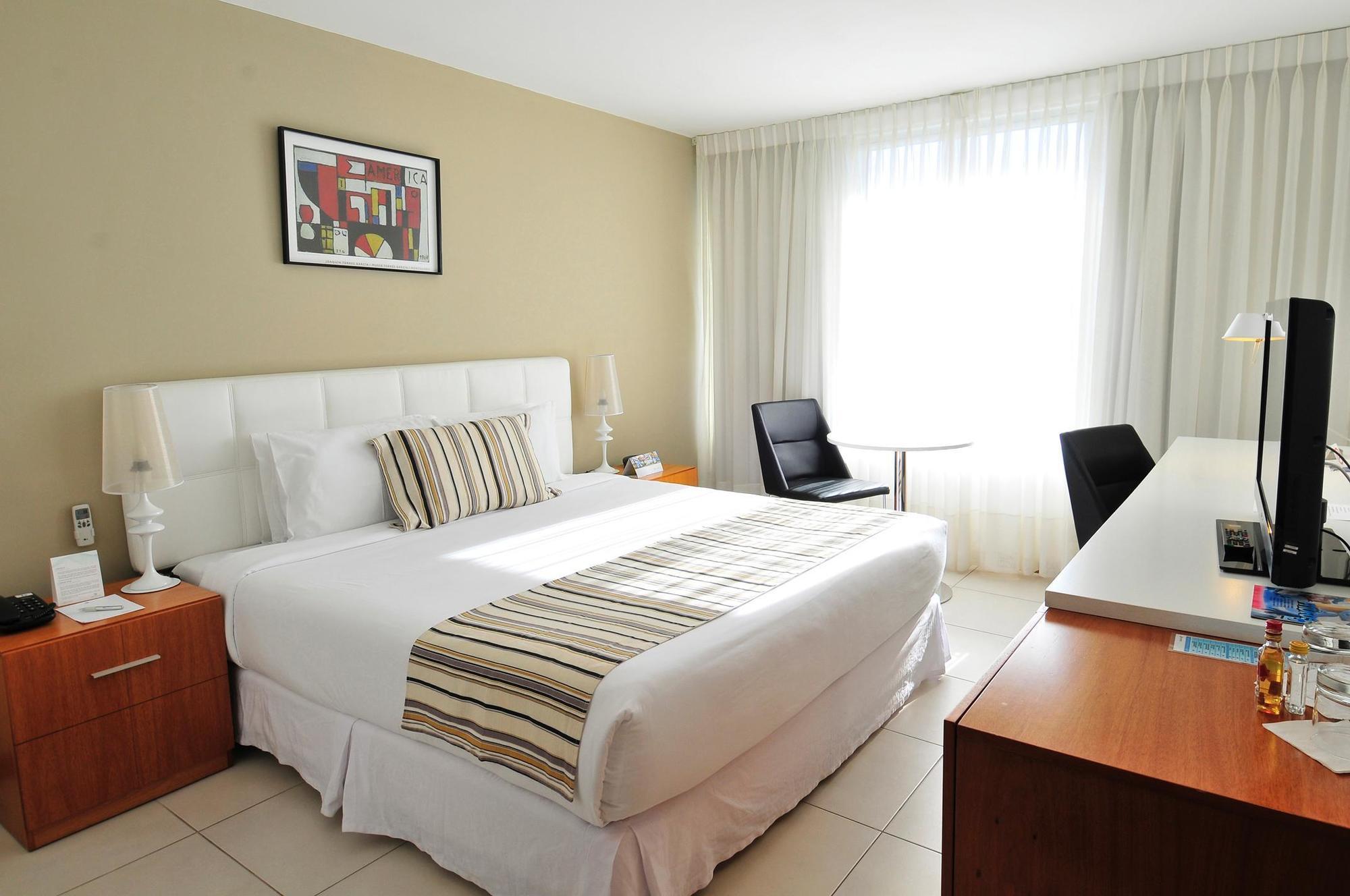 Real Colonia Hotel & Suites Colonia del Sacramento Exteriör bild